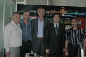 BİZE GÖNÜL VEREN HALKIMIZ NE DERSE O OLUR