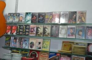 KASETLER TARİHE KARIŞTI