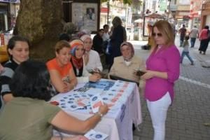 Halk Eğitimin çalışmalarıyla ilgili broşürler dağıtıldı