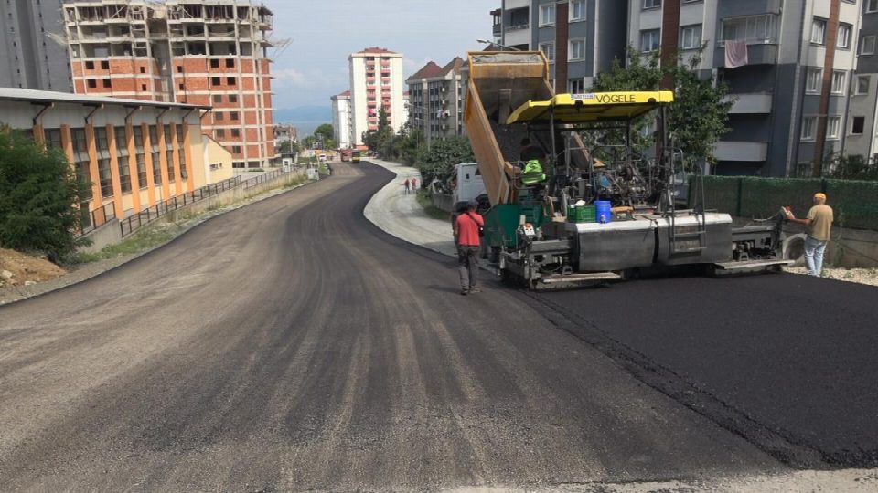 Fatsa’da alt yapısı güçlenen sokaklar asfaltla taçlandı