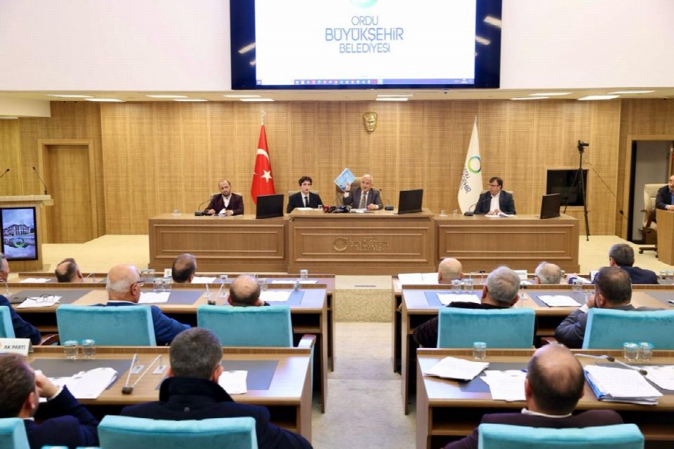 Başkan Güler: “207 ayrı noktada şantiye gibi 195 ekiple çalışıyoruz”