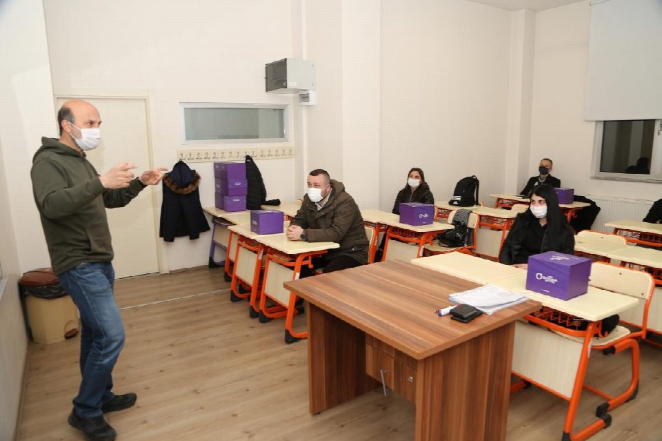 Basın mensupları için ‘diksiyon ve hitabet’ kursu açıldı