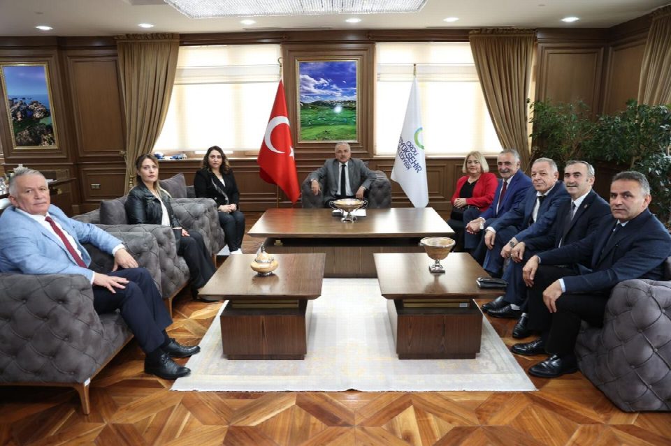 Başkan Güler muhtarları ağırladı