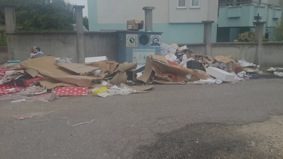 Mahalle sakinlerinin çöp isyanı