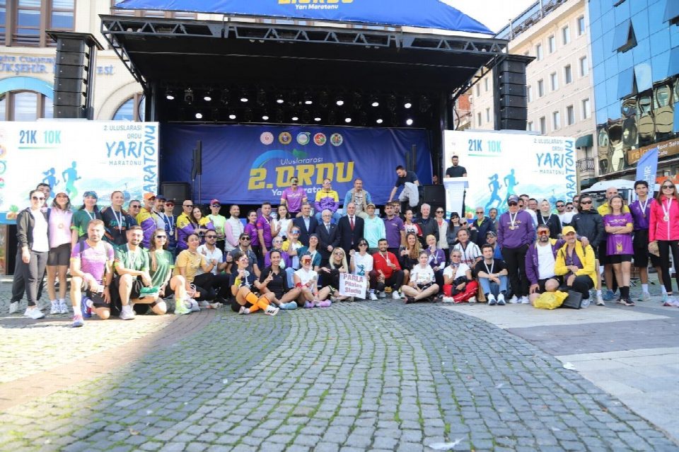 Ordu’da yarı maraton heyecanı yaşandı… Maratona 8 ülkeden 707 sporcu katıldı