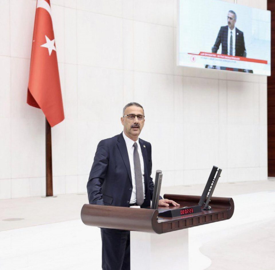 Bayraktar “Fındığı siyasete malzeme yapmayın”
