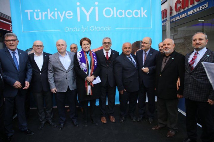 MHP FATSA BELEDİYE MECLİS ÜYELERİ PARTİLERİNDEN İSTİFA ETTİ