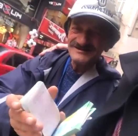 İrfan Kapurtu vefat etti