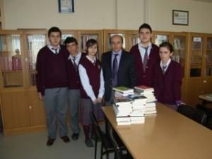 ANADOLU LİSESİNDEN KARDEŞ OKUL KAMPANYASI