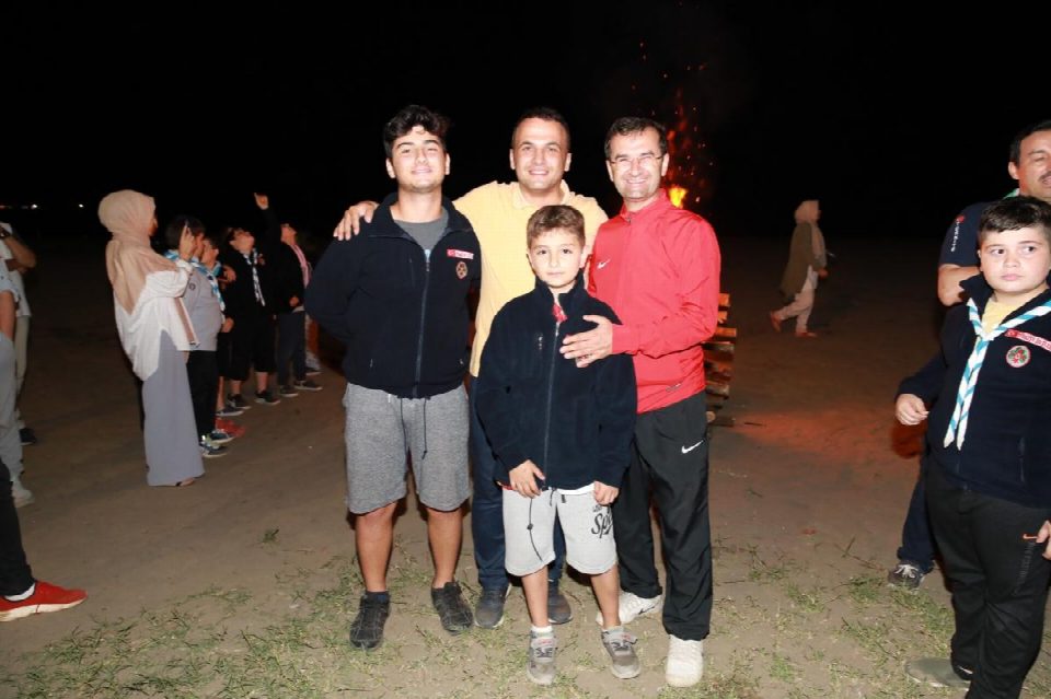İzcilik ateşi festivale renk kattı