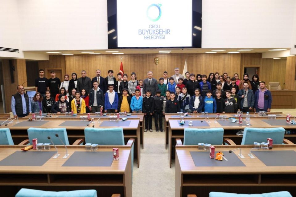 Öğrenciler kentini tanıyor