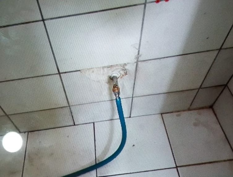 Kamu malına çirkin saldırı! Kamu malına zarar verenleri kamuoyunun takdirine bırakıyoruz
