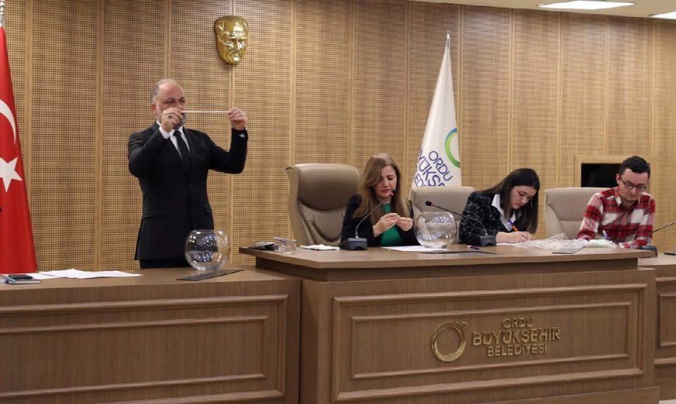 Ordu’da sözleşmeli personel seçimi noter huzurunda kura çekimi ve canlı yayınla gerçekleşti