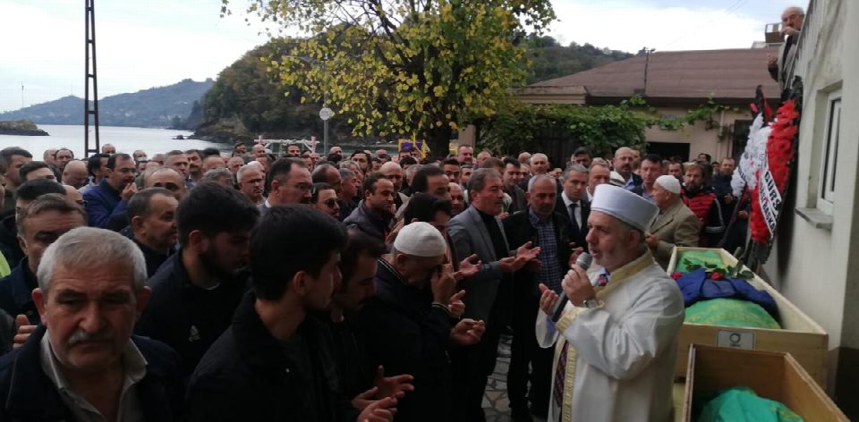 Mahmut Kömür son yolculuğuna uğurlandı