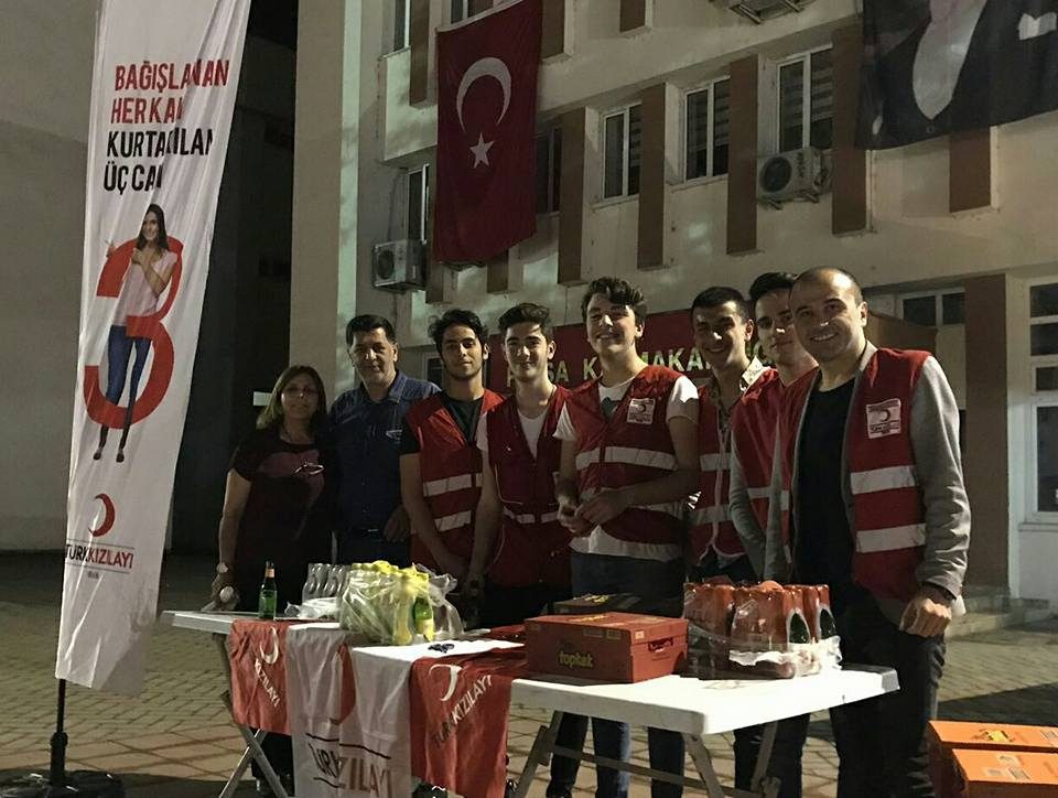 Fatsa Kızılay şubesi ikramda bulundu…