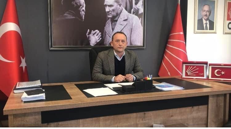 CHP Fatsa ilçe başkanı Murat İnanlı: "Gün birlik olma günüdür. Gün beraber yaralarımızı sarma günüdür. Gün devletimizin emrinde olma günüdür"