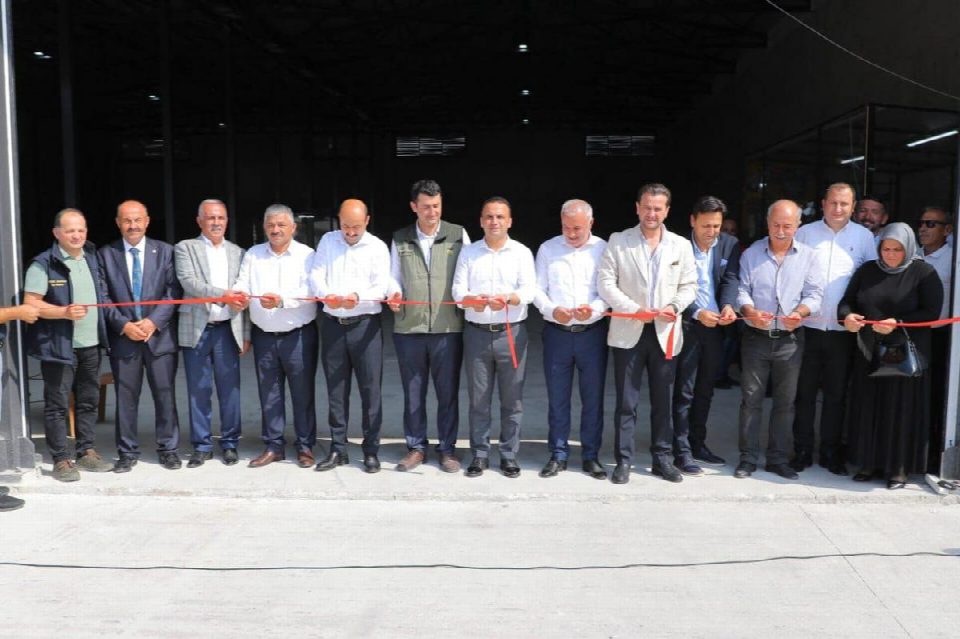 Fatsa’da hizmete giren 10 bin ton kapasiteli TMO deposunda ilk fındık alımı gerçekleşti