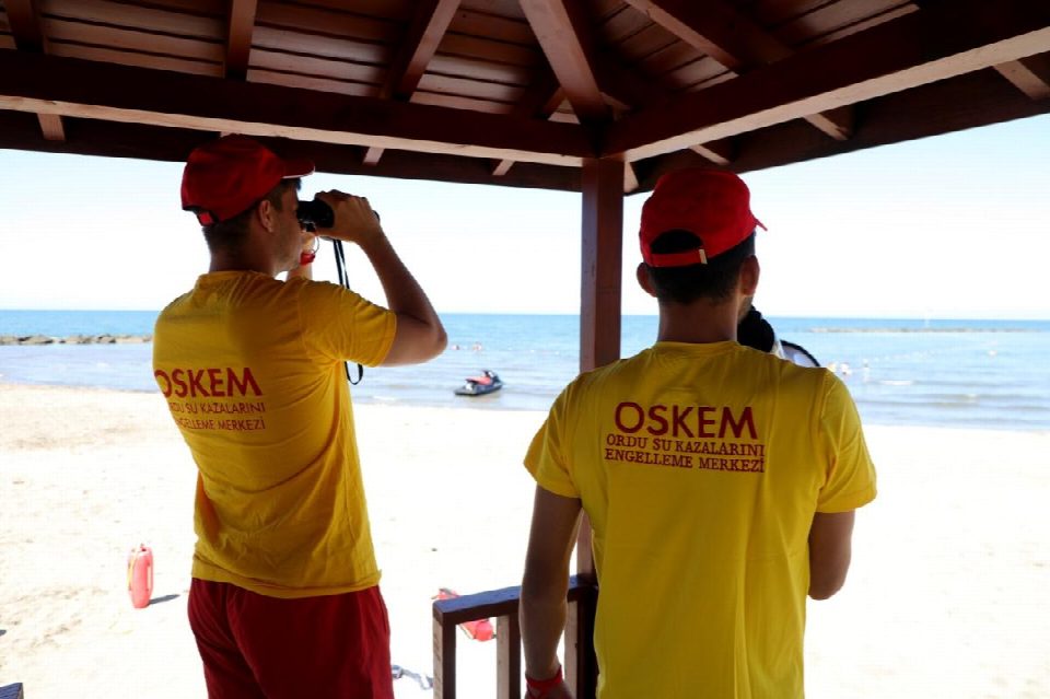 OSKEM sezonu açtı... 22 plajda 100 personel hizmet verecek
