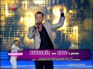 Kandemir ilk Şarkısıyla Göz Doldurdu