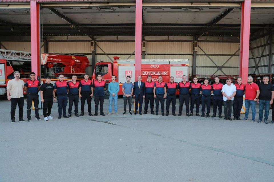 Kibar “İtfaiyecilerimizin fedakarlığı takdire şayandır”