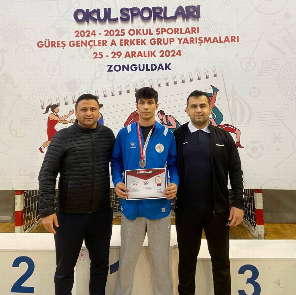 EVRİM AKKOZ’DAN TÜRKİYE ŞAMPİYONASI YOLUNDA BÜYÜK BAŞARI!