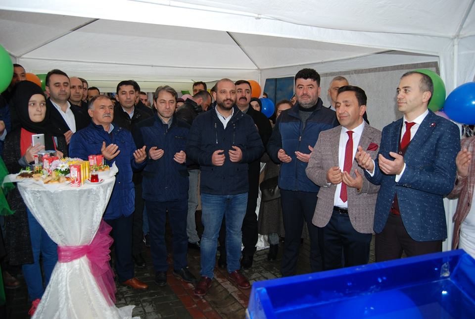 Yard. Doç. Dr. Ebubekir Er 'Çocuk Cerrahi, Sünnet, Tıbbi ve Hacamat Kliniğini açtı
