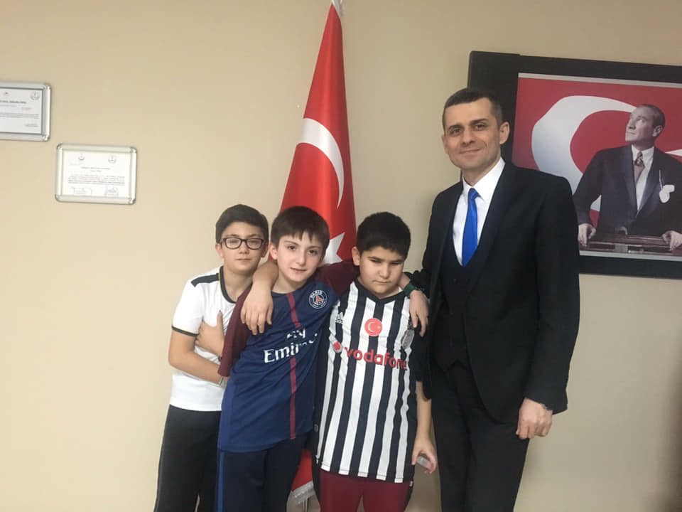 Bu öğrenciler alkışlanır