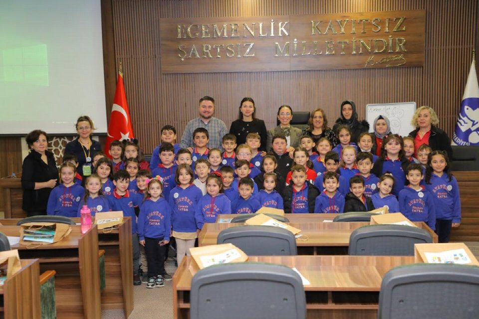 Fatsa belediyesi’nden öğrencilere sıfır atık ve geri dönüşüm eğitimi