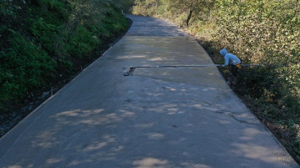 Gölköy’de 10 km’lik grup yolu konfora kavuşuyor