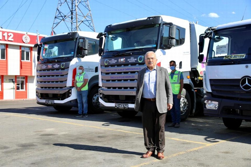 Büyükşehir araç filosunu güçlendiriyor