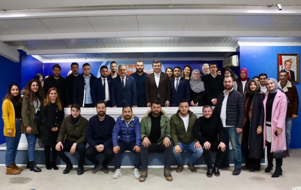 AK Parti’den Miting gibi SKM açılışı