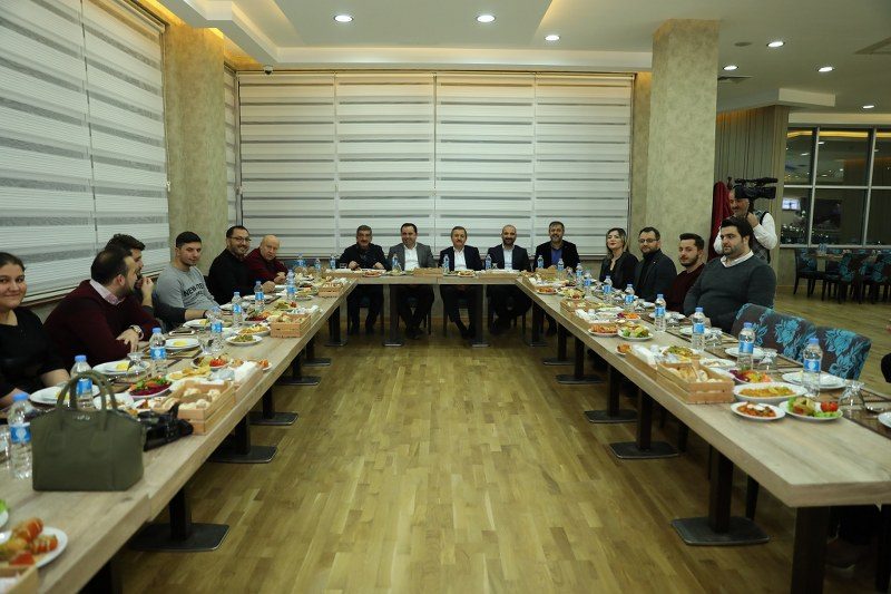 Başkan Anlayan gazeteciler ile buluştu