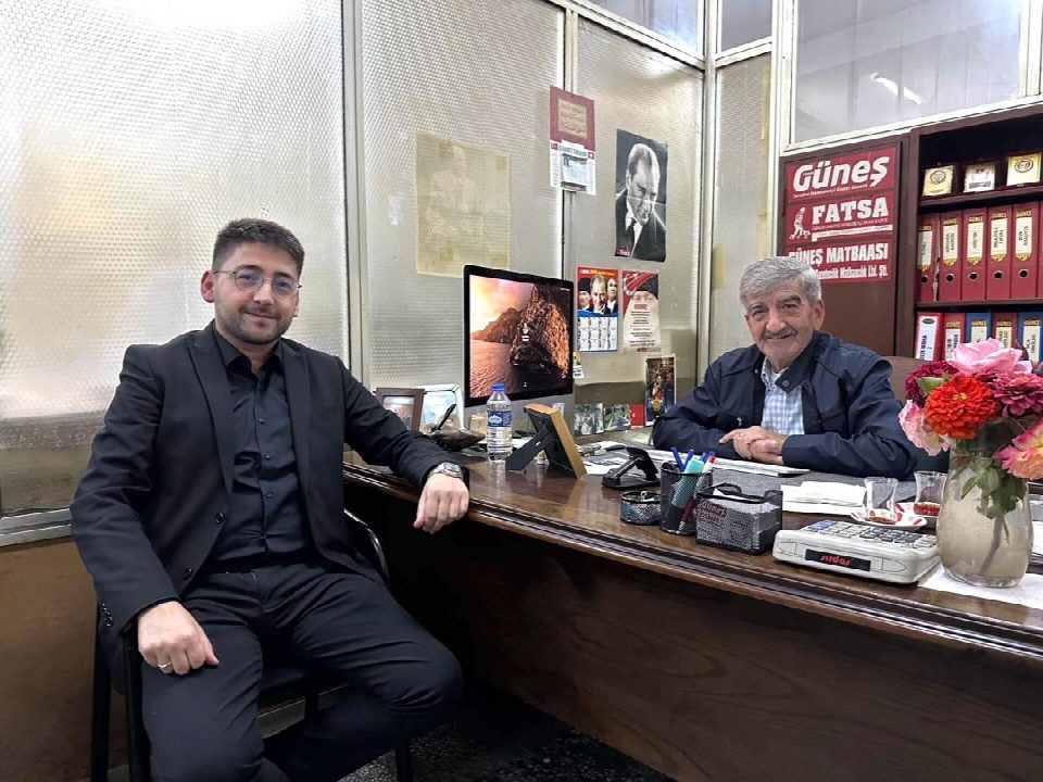Fatsa PTT müdürü Ali Ermez Güneş gazetesi’ni ziyaret etti