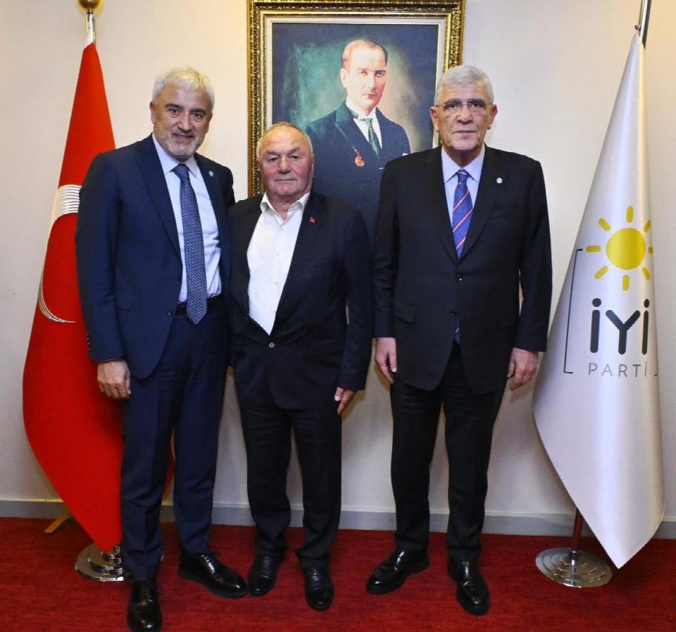 İYİ Parti’de Ordu buluşması... Enver Yılmaz: “Esnafın sesi olmaya devam edeceğiz”