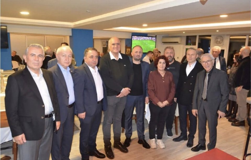 Fatsalı hekimler İstanbul Fatsalılar derneğinde bir araya geldi