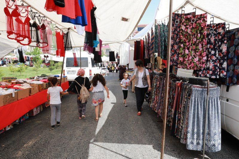 Semt pazarları açıldı