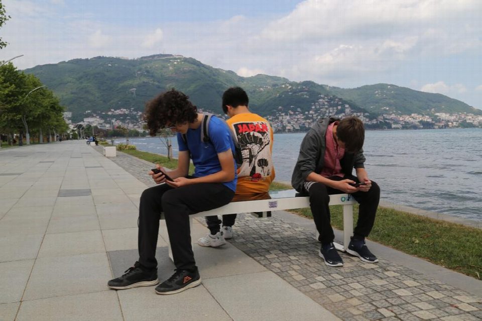 Sokakta “Şarjım bitti” derdine son