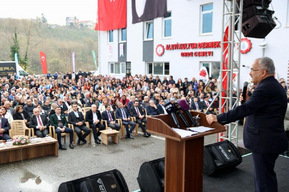 Büyükşehir belediyesince tamamlanan Cemevinin açılışı yapıldı