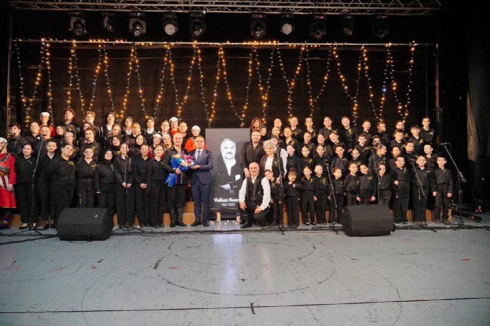 Karadenizli Sanatçı Volkan Konak, Fatsa’da şarkılarıyla anıldı