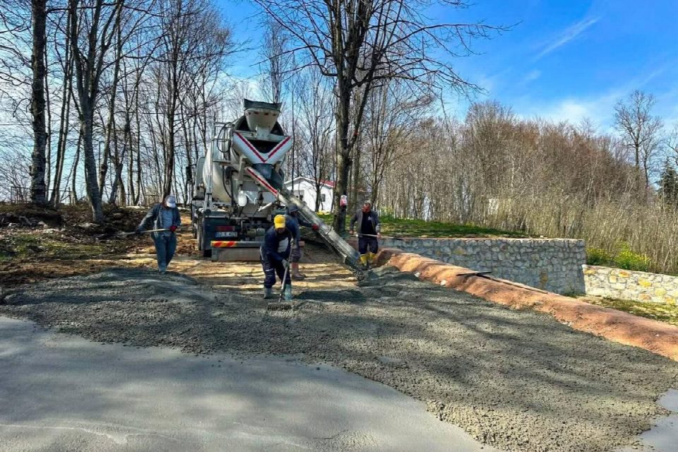 Fatsa'da mart ayında 4.5 kilometrelik beton yol atağı