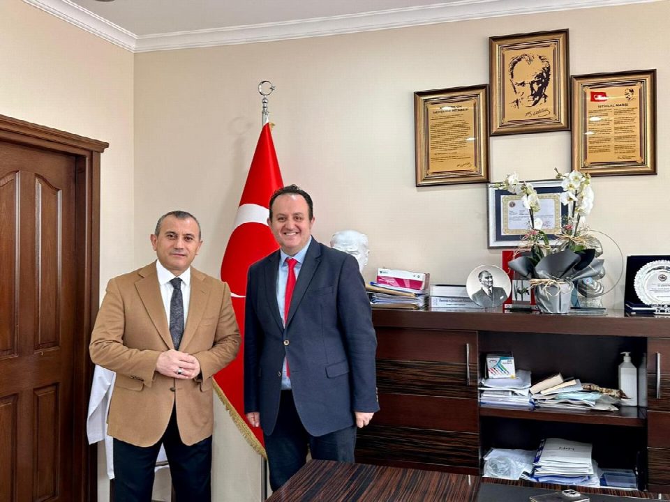 Vali Sonel, Hastaneleri ziyaret etti