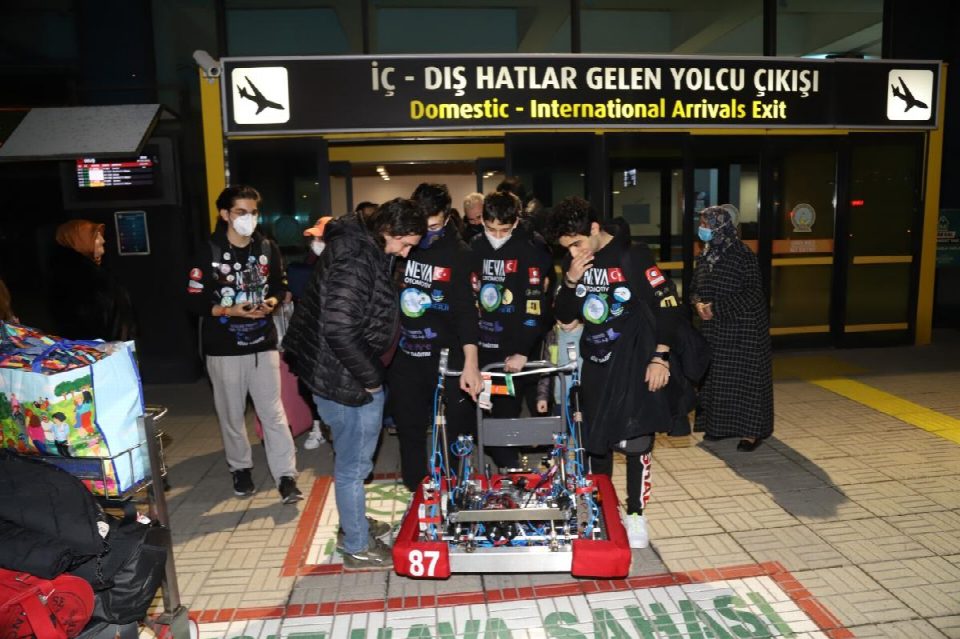 En üst düzey robotik yarışmasına, Ordu Dr. Mehmet Hilmi Güler bilsem imzası
