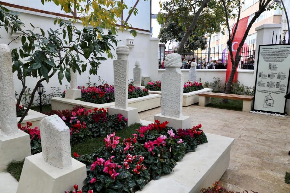 BAŞKAN GÜLER KENTİN TARİHİNE SAHİP ÇIKTI