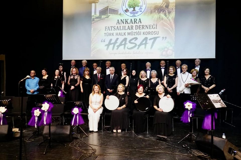 Ankara Fatsalılar Derneği THM korosu “Hasat” temalı konserini başarıyla verdi