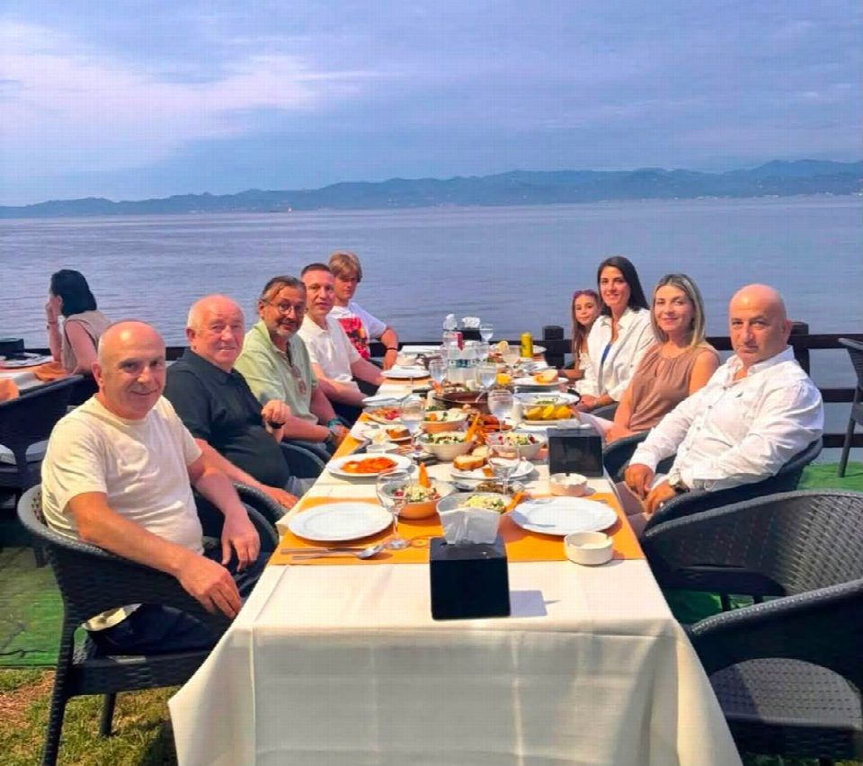 İş İnsanı İlhan Sarıhan’dan Kaymakam Böke’ye “Hoş geldiniz” yemeği