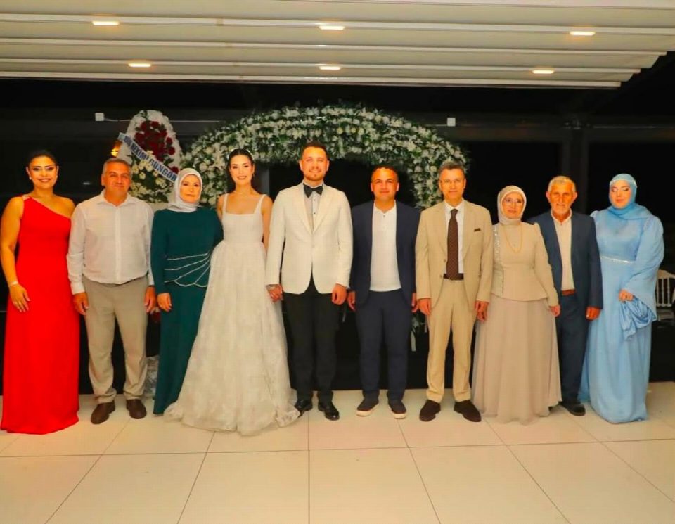 Burcu ve Enes dünya evine girdi