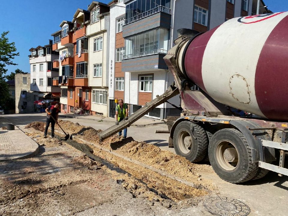 Şehrin her köşesinde büyükşehir var