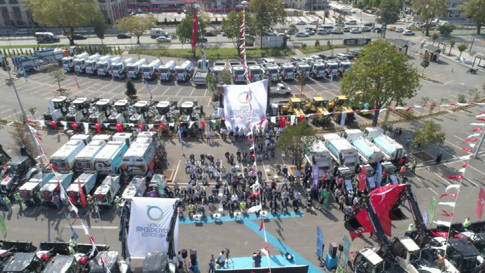 Büyükşehir belediyesinin araç filosu her geçen gün güçleniyor