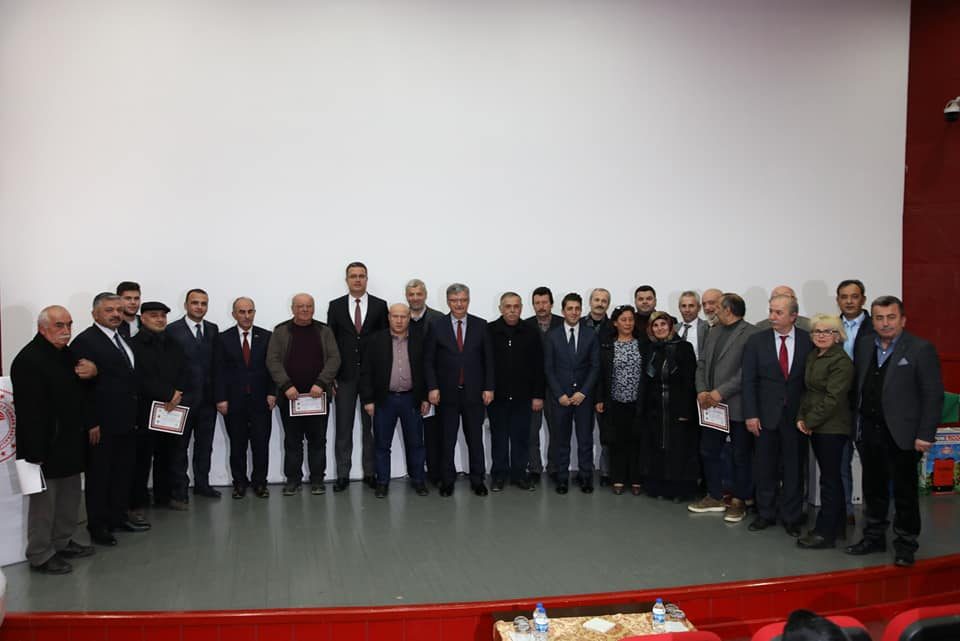 FINDIK ÜRETİCİLERİNE ÖDÜLLERİ TAKDİM EDİLDİ