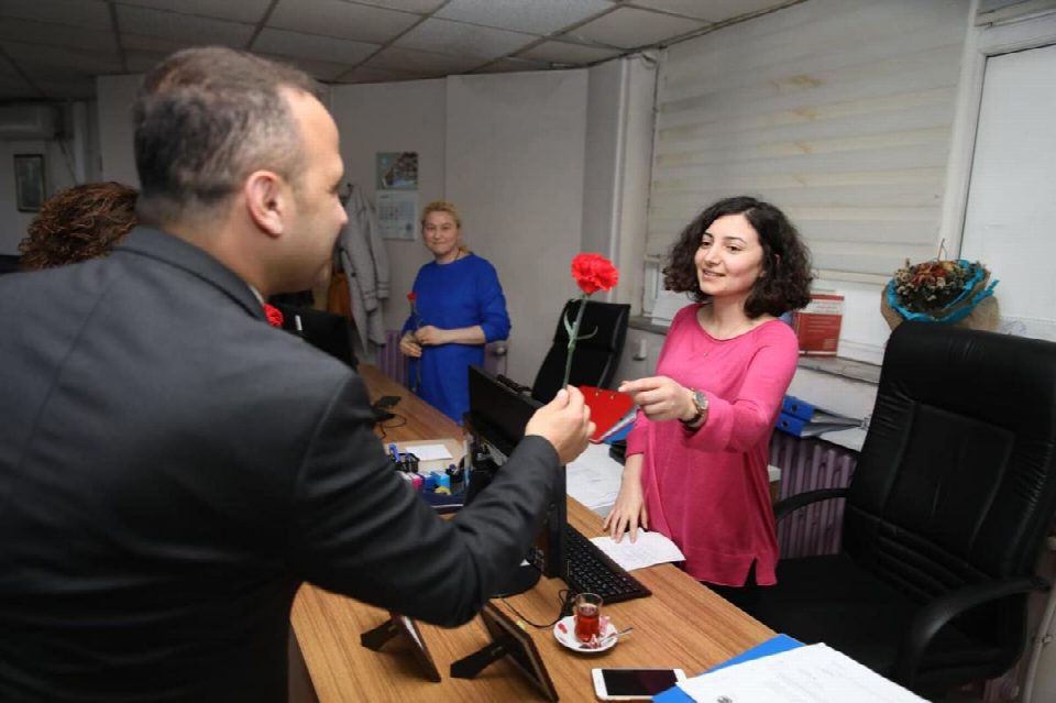 Kibar “ İyi ki varlar, Hayata değer katıyorlar”